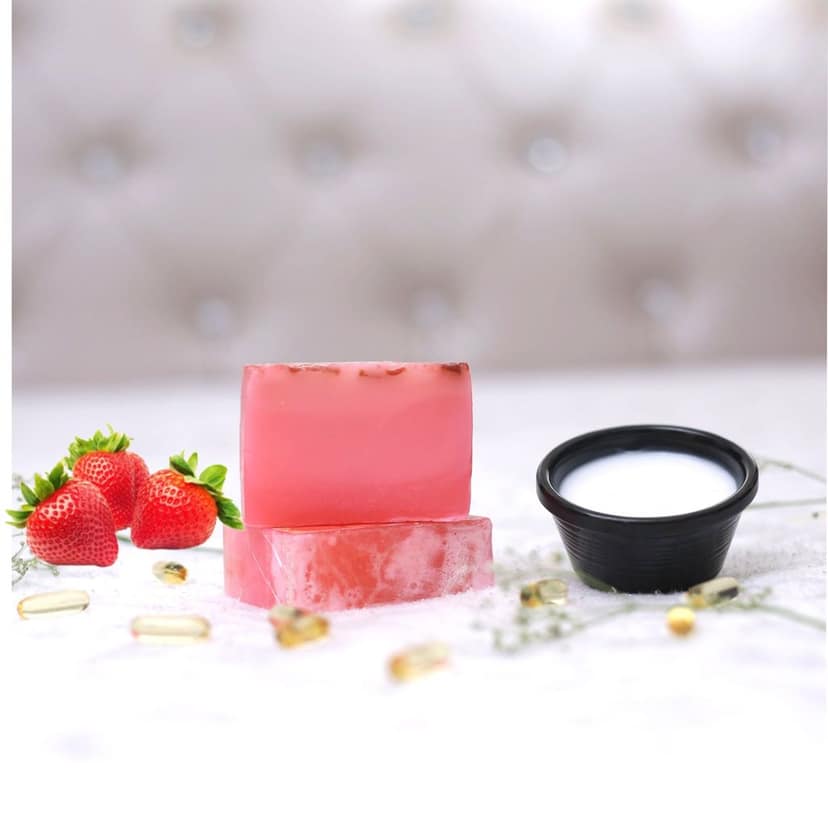 Strawberry Handcrafted Natural Scrubbing Soap with Shea Butter and Vitamin E - 100gm view 4