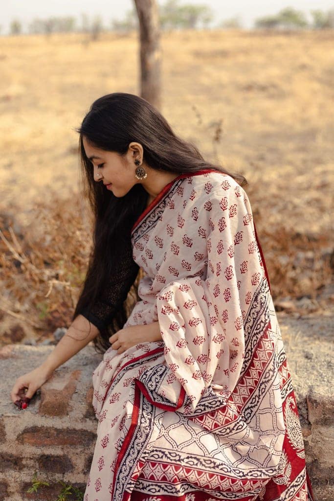 Kaisori Kali Jhumka handblockprinted cotton saree view 10