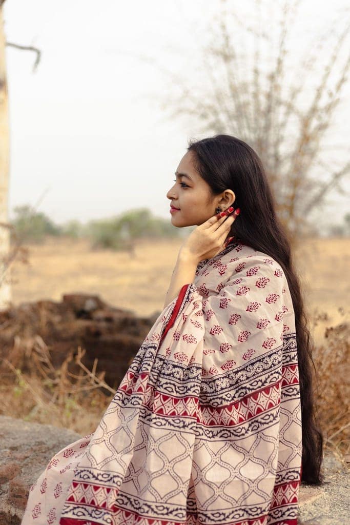 Kaisori Kali Jhumka handblockprinted cotton saree view 7