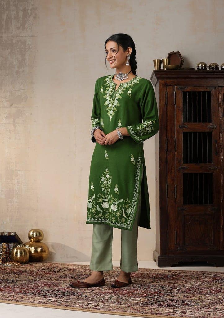 HOC Crafts Aari Embroidered Woollen Solid Women's Long Kurta -Green view 4