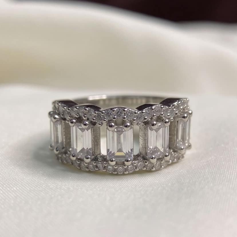 Baguette Glow Ring