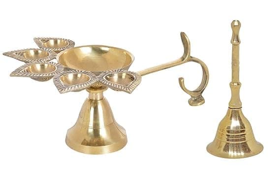 Diya- Aarti Diya with Brass Pooja Bell Set of 2 Pcs