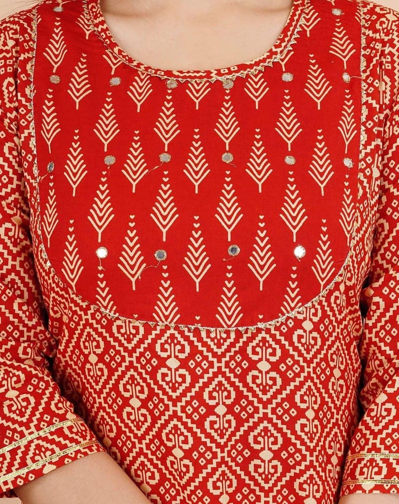 MANMAYEE Women's Rayon Mirror Work On Yoke Straight Kurti with Pant & Dupatta | 3 Piece Kurti Set view 7