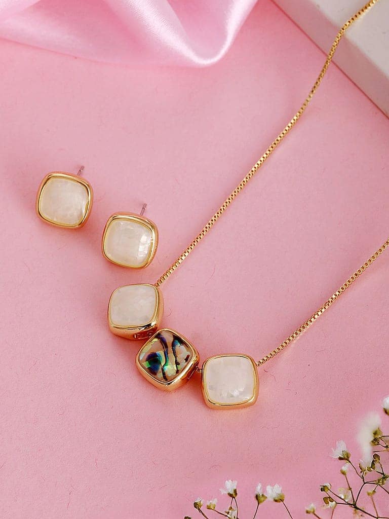 Elegant Square Stone Pendant Necklace & Earrings Set view 4