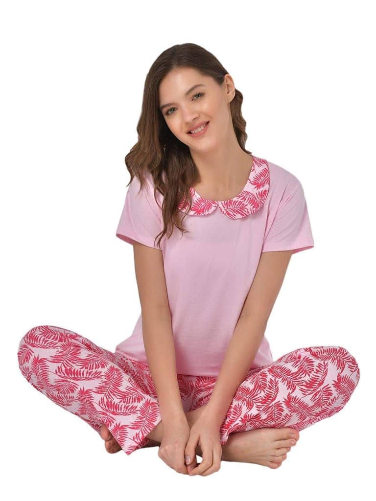 Klamotten Women's Baby Pink Allover Printed Top Pyjama Set N62Rb view 2