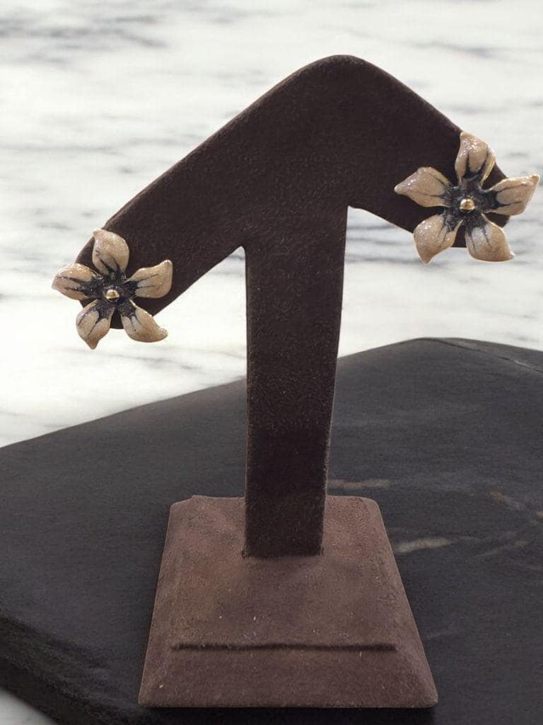 Petite Petals - Floral Fusion by Amit Chauhan And Sons view 3