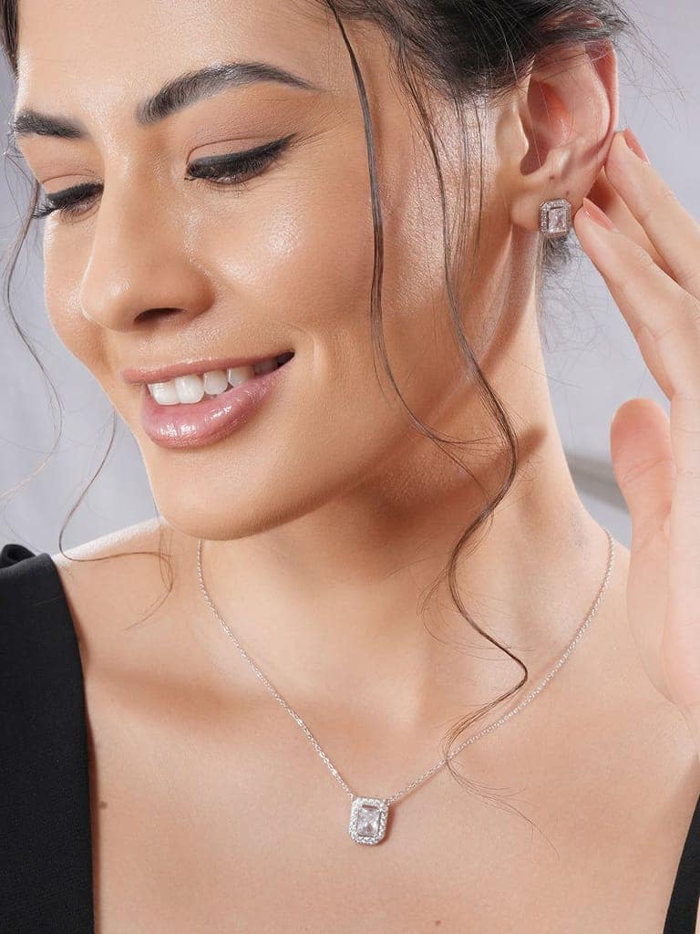 925 Sterling Silver Cz Studded Geometric Halo Solitaire Pendant Jewellery Set view 2