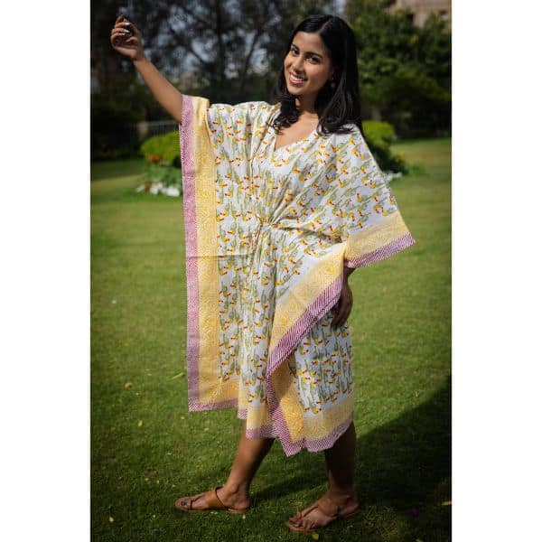 Flamboyant Flamingo Short Kaftan Green (35 Inch) view 2