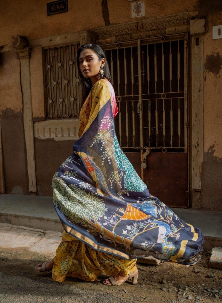 Dancing Ragini Narmada Batik silk cotton handcrafed saree view 8