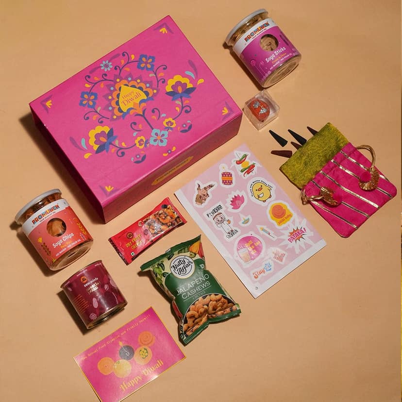 Diwali Moments: Premium Gift Hamper view 8
