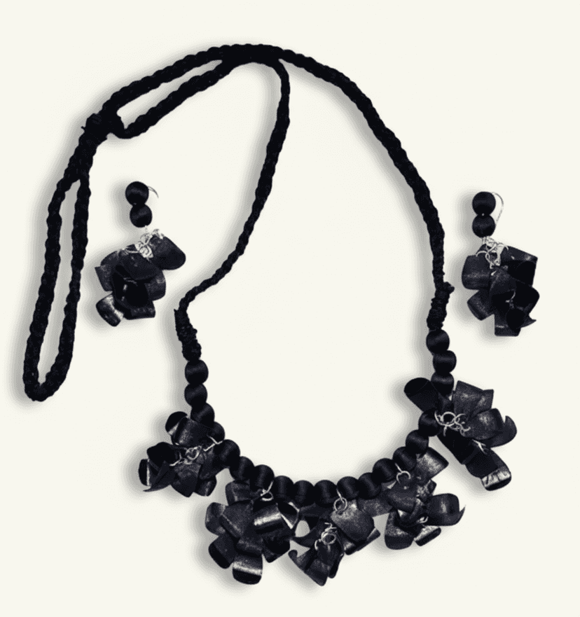 Half Round Papri Necklace & Earring Set