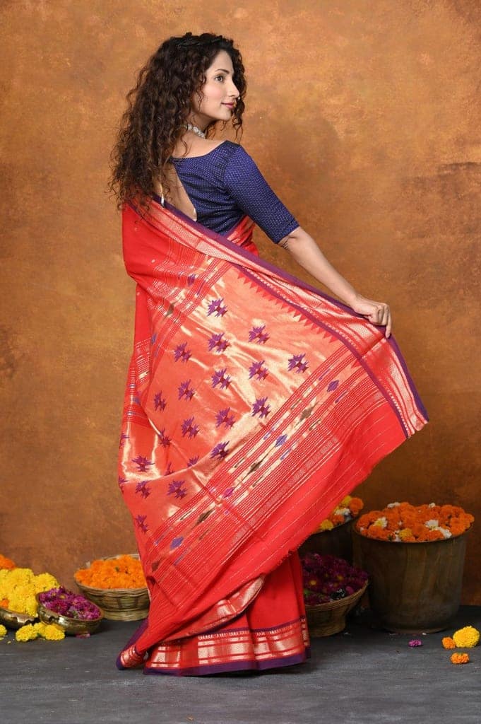 EXCLUSIVE! Handloom Pure Cotton Paithani With Narayali Border & Traditional Heritage Asawali Pallu~Red view 4