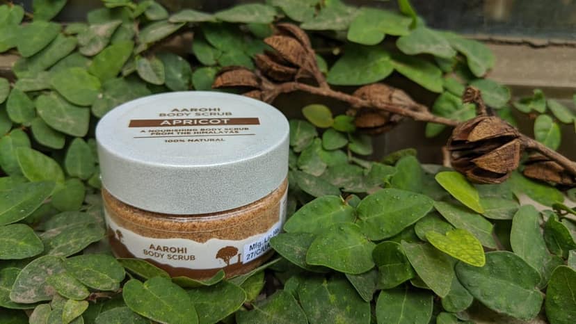 AAROHI's Apricot Body Scrub view 3