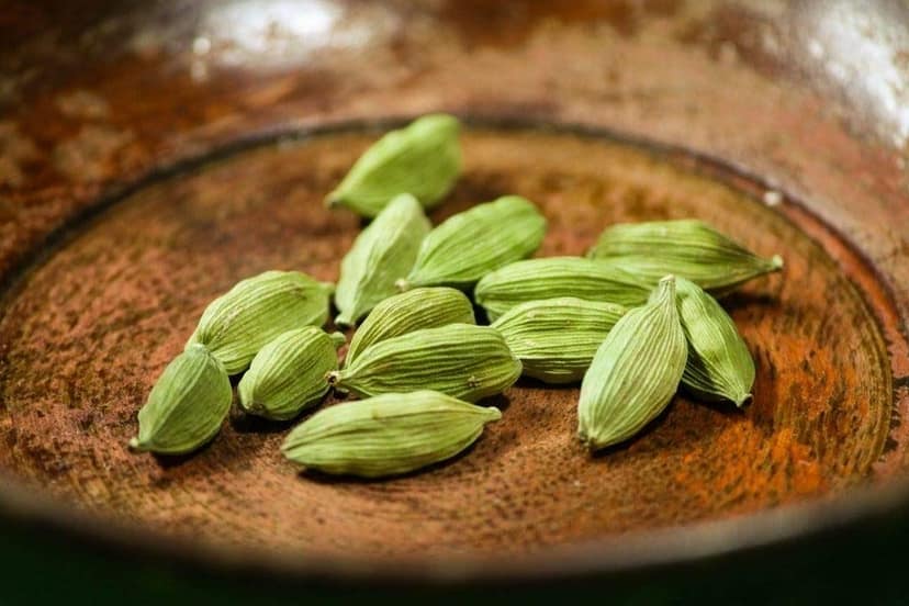 ELWORLD AGRO & ORGANIC FOOD PRODUCTS Green Cardamom, 50 Gram view 3