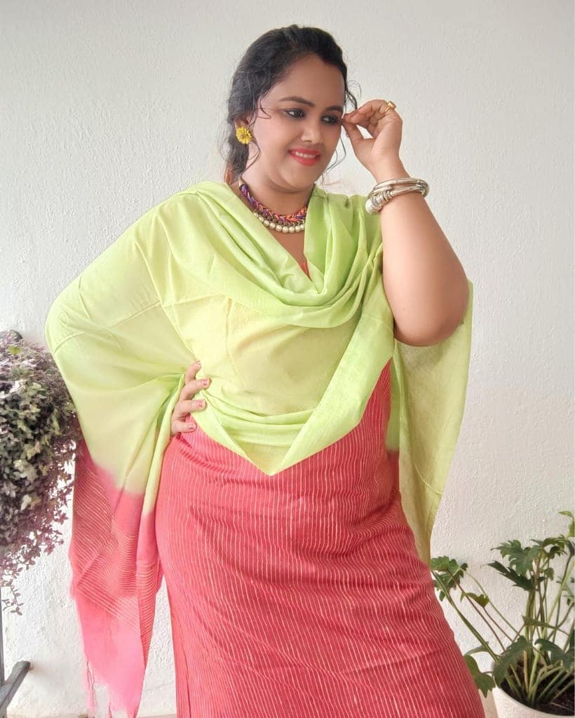 Katan Silk Suit Piece Red and Green Color with Bottom and Dupatta-7156 view 4