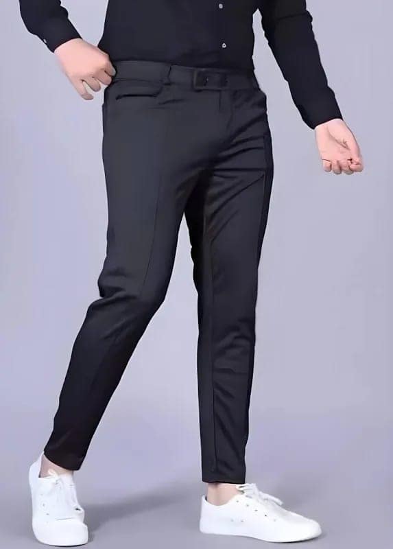 Solid Men Black Track Pants view 3
