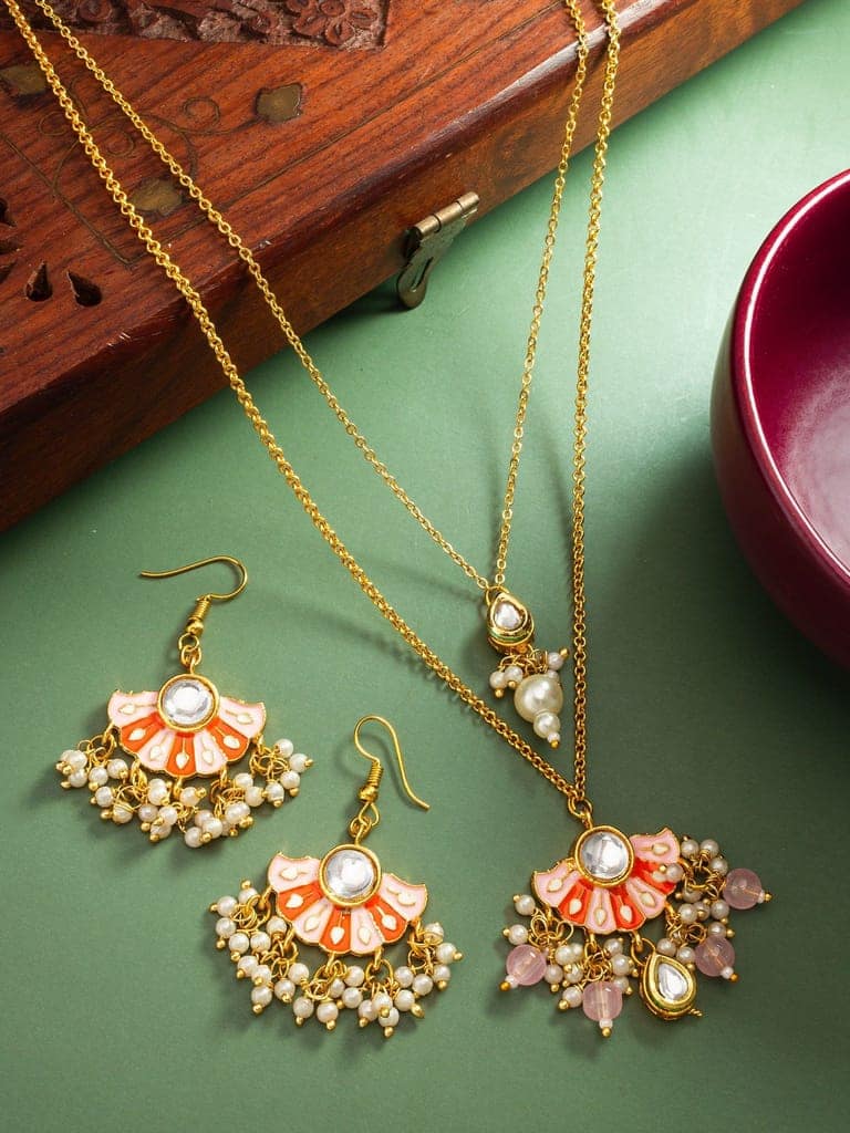 Morison Radiant Aquamarine Pendant Set Serene Elegance in Every Sparkle