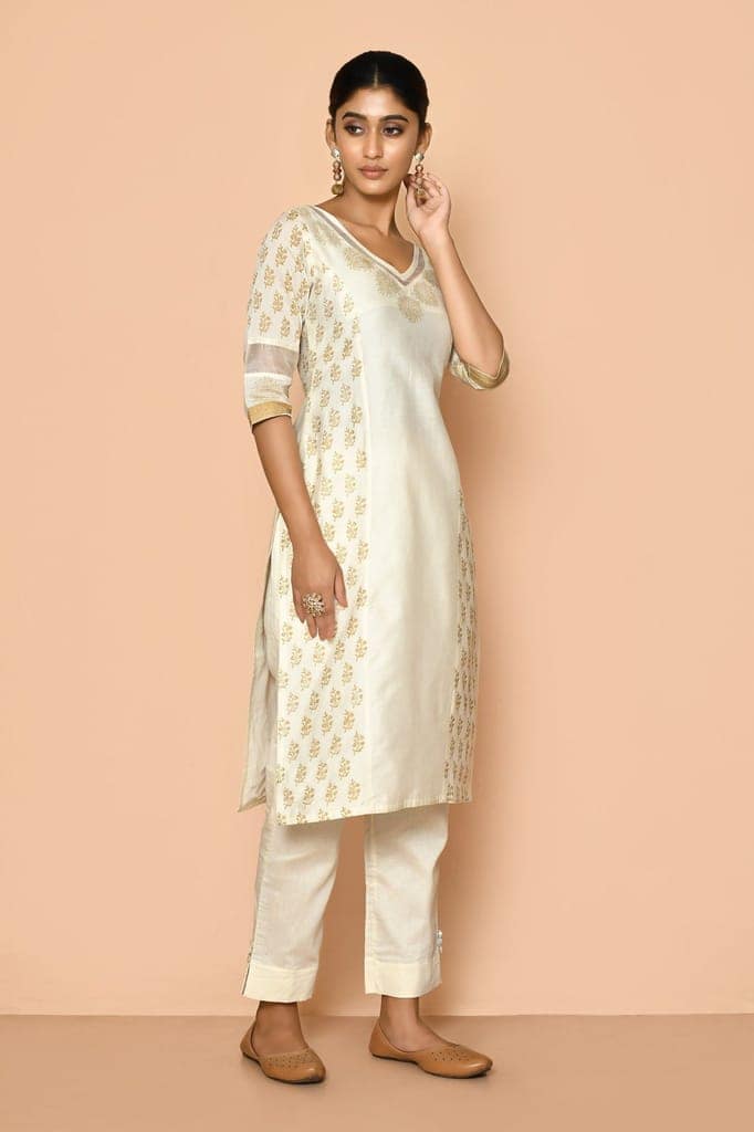 Ayoola pearl handloom Maheshwari silk kurta set view 6