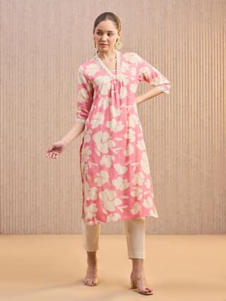 Pink Cotton Flax Printed Kurti With Lace Detailing
