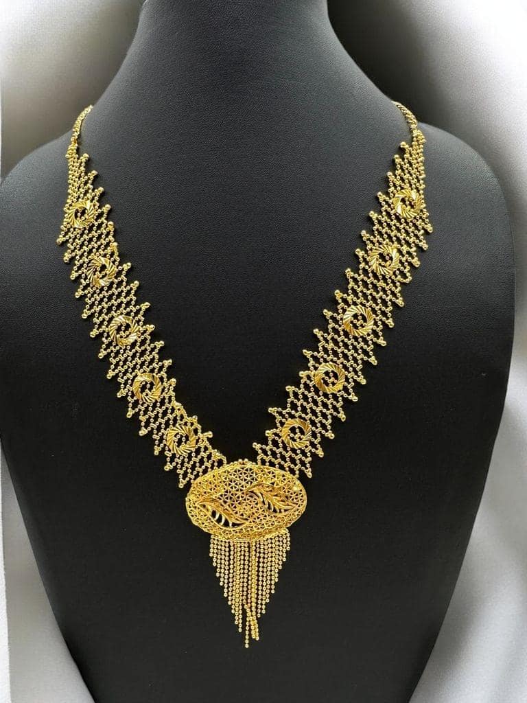 Gold Luxe Necklace Set - Amit Chauhan And Sons view 2