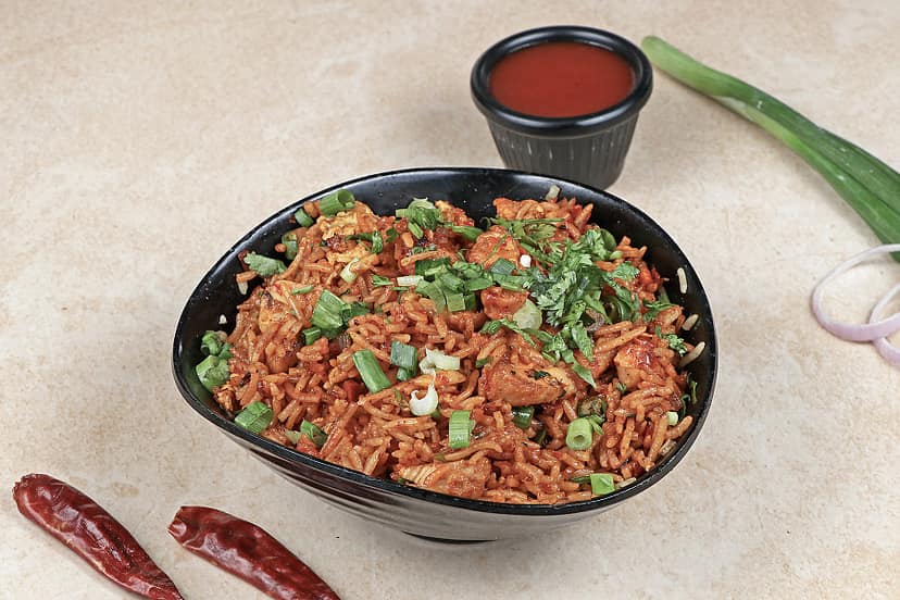 Chicken schezwan rice