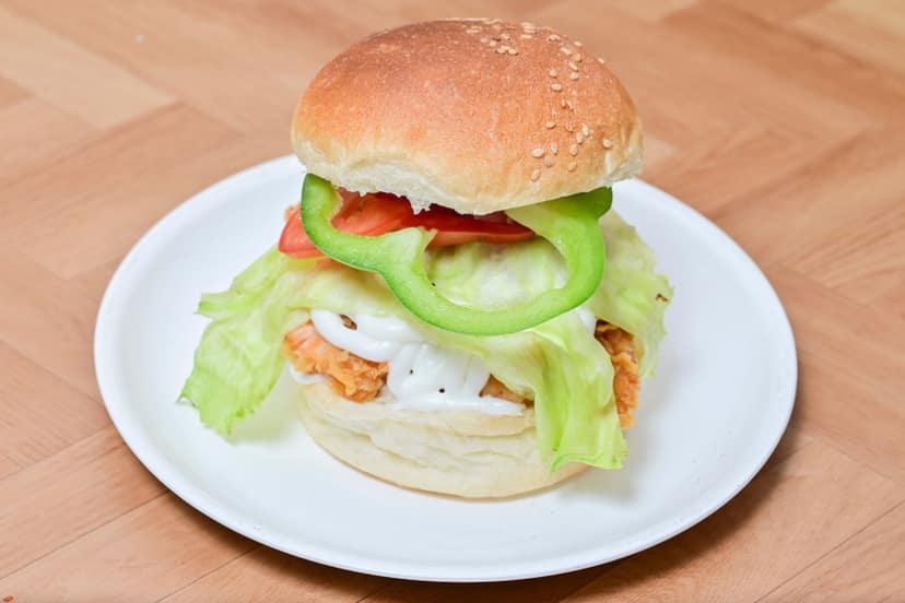 Broasted chicken mexican burger