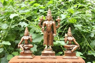 Searchers Paradise - Copper Idols Srinivasa Perumal with Sridevi Bhudevi,6.2 inches, Copper Handmade 1600 Grams, Patina Antique Finish, Pack of 1 Piece