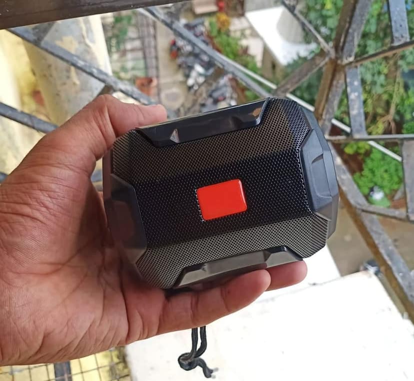 G2L TG-162 100% Wireless Bluetooth Speaker with SD Card Support for All Device. view 9