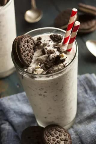 Oreo Milk Shake
