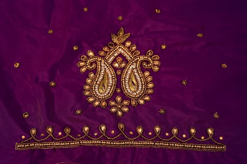 Embroidered Saree Blouse With Zari And Stone Work