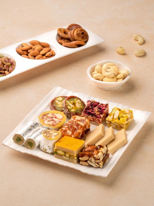 ASSORTED DRY FRUIT SWEETS '500 GMS'