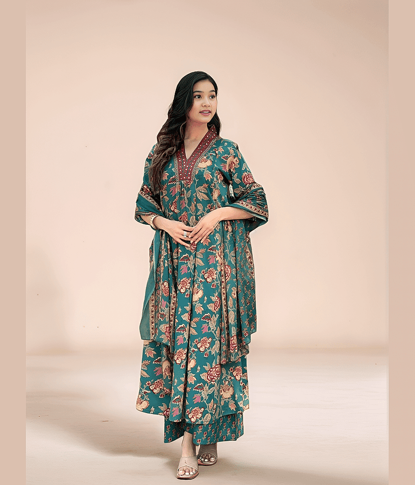Aarya Designer Girls Cotton Blend Kurti with Pants ( Pack of 1 , Green )