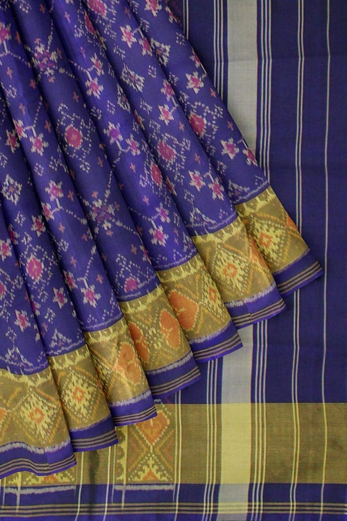 Garvi Gurjari (A Gujarat Govt Enterprise Women Blue Shaded Handloom Single Ikat Silk Patola Saree (GGCSIKS111) view 7