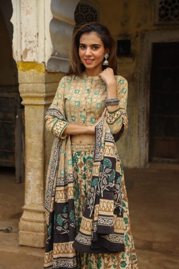 Handblock Printed Cotton Lehanga And Top With Mulmul Dupatta (Size: 34-46) Light Brown & Off White Color-1302 view 2