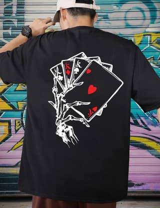 SCOTT FINCHER Black T-Shirt with a Graphic of a Hand Holding Playing Cards : AA(ARN)BLACK_226
