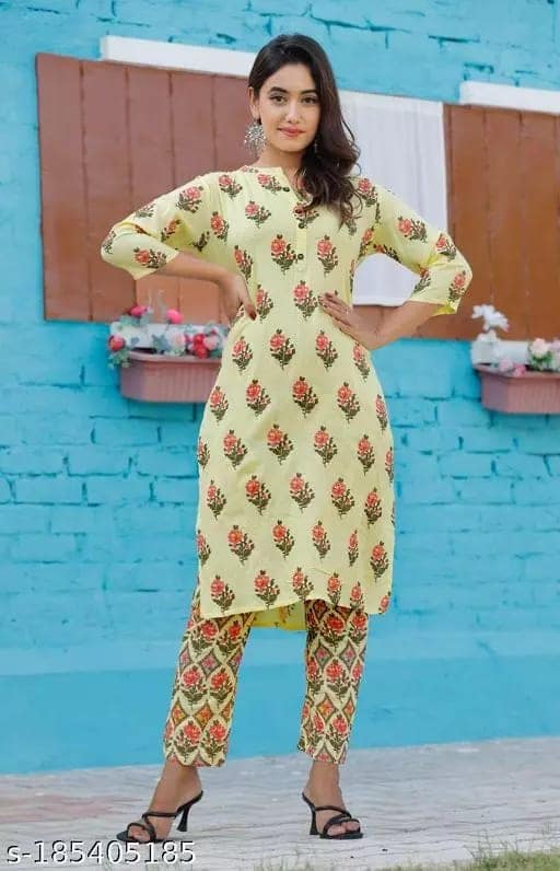 Women Beautifull Yellow & Pink Rayon Kurta Pant Set view 4