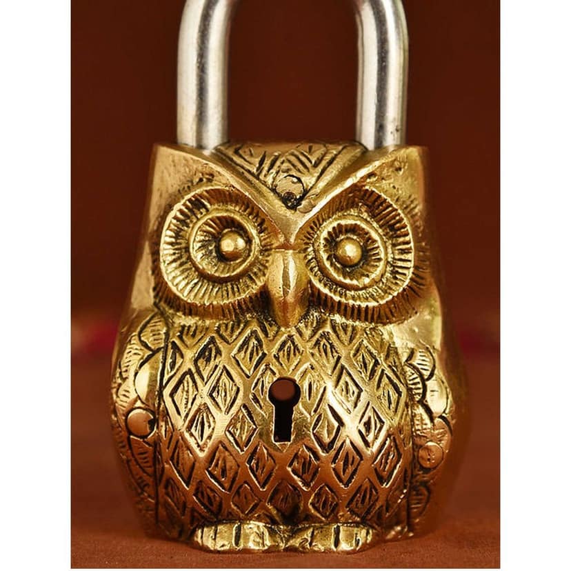 Brass Showpiece & Working Owl Shape Lock - Artistic Brass Showpiece & Functional Lock, Height : 4.5 Inch (BSMAS1486 B) view 2