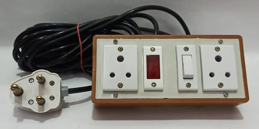 6A 2 Sockets (3 Pin Socket) & 1 Switch Extension Box with Indicator, 16A Plug & 3m Wire view 4
