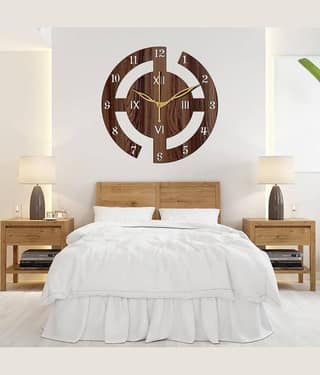 SKYVILLA Circular Analog Wall Clock