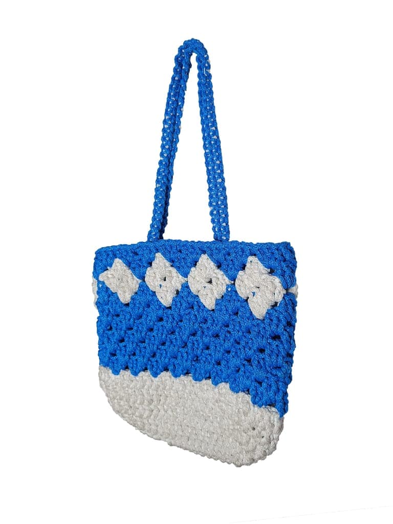 Dual Tone Macrame Handbag for Girls view 3