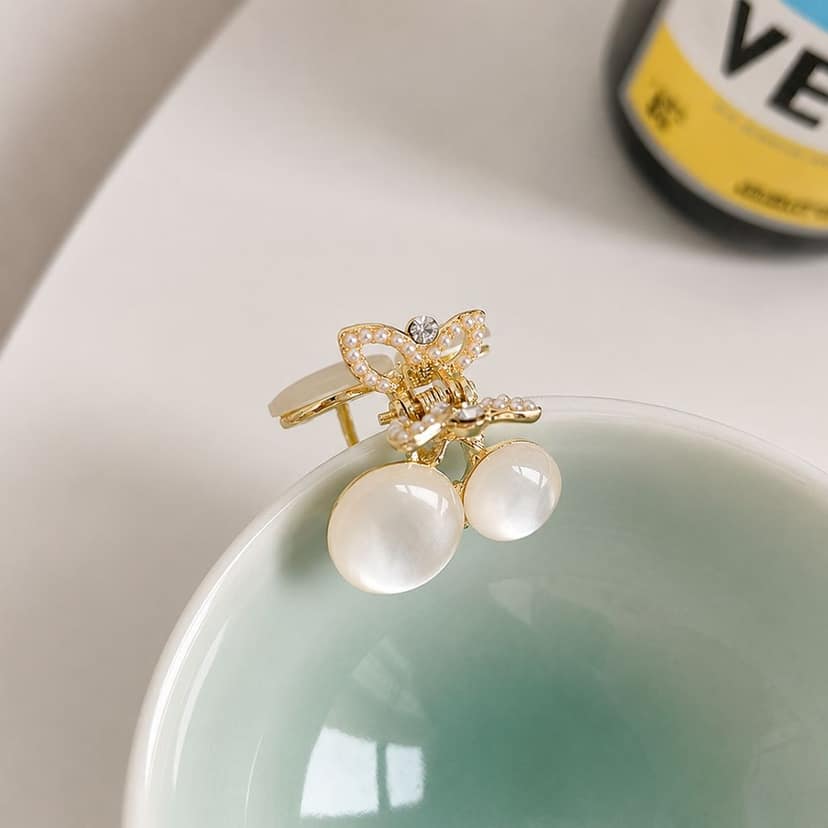 Elegant Pearl Butterfly Mini Hair Claw Clip view 3