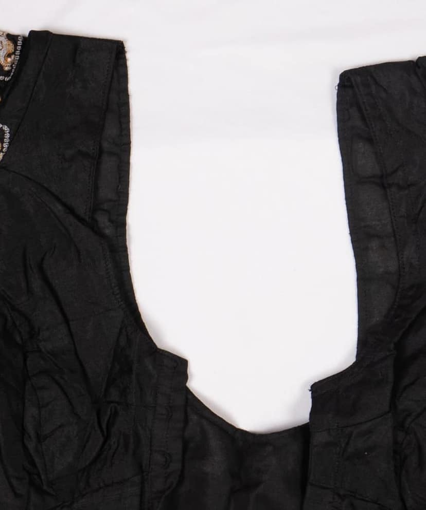 Black blouse with intricate zari embroidery view 3
