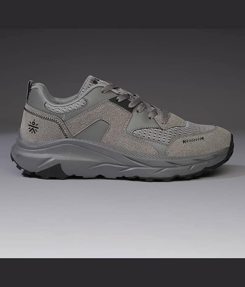 Cult Aerolume Gray Hiking Shoes view 2