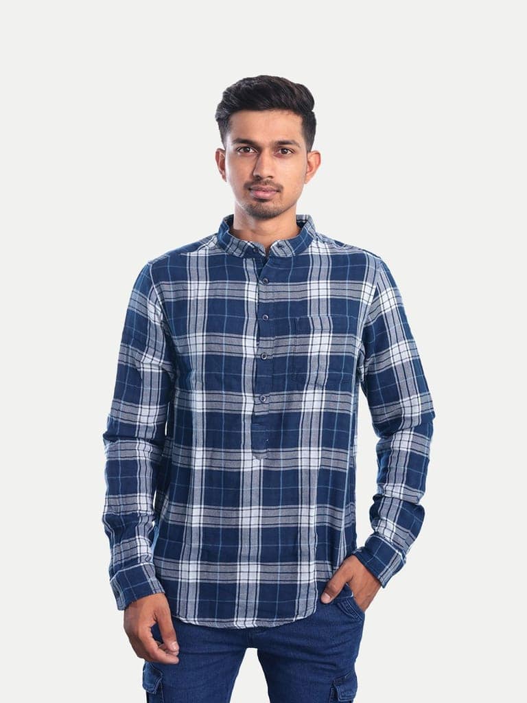 Men Navy Checked Regular Fit Casual cotton Shirt view 3