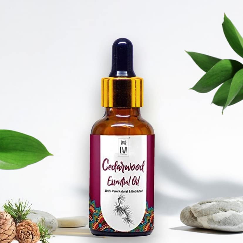 Cedarwod Essential Oil view 3