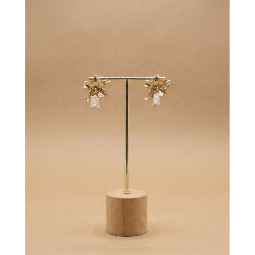 Earrings Gold-Toned Floral view 2