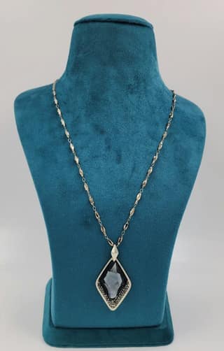 Necklace for women under 999rs