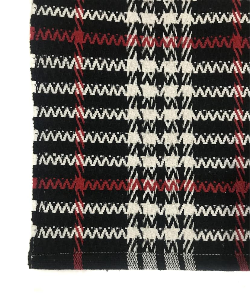 Hand Woven Recycled Cotton Rug, Black/White, Size 20'’x30'’. Machine Washable. pack of 2