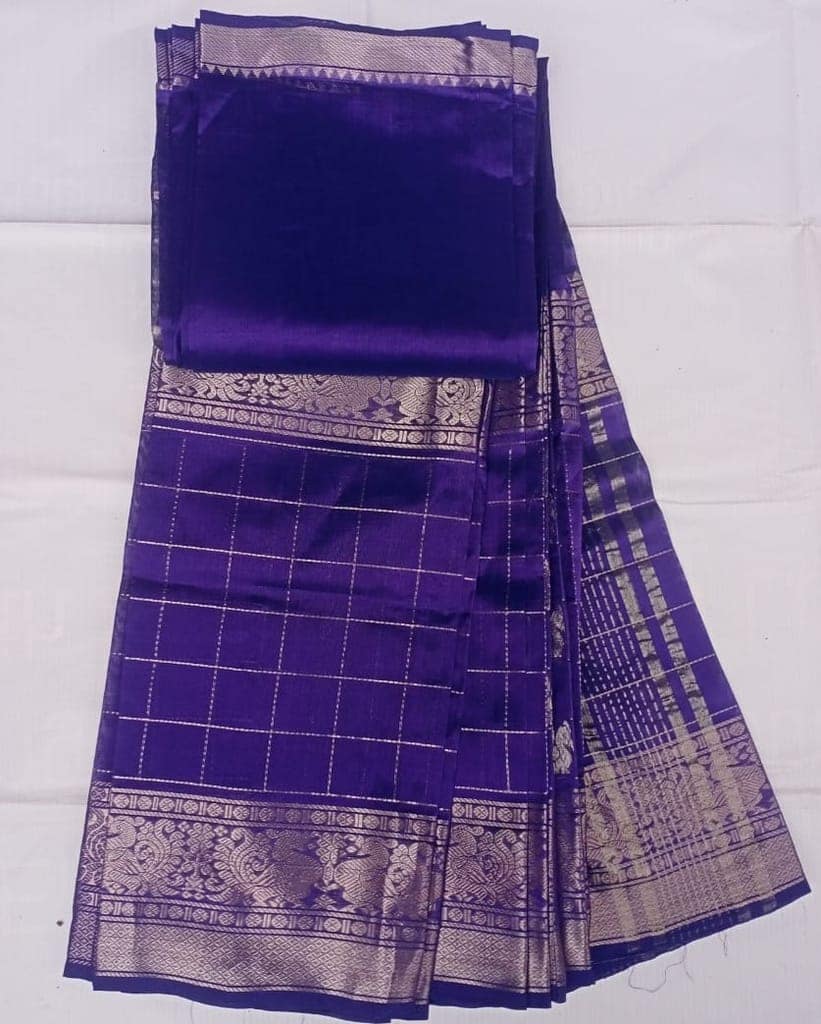 Women's Traditional Indian Silk Saree with Blouse Piece view 3