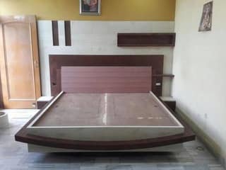Wooden Cot 3